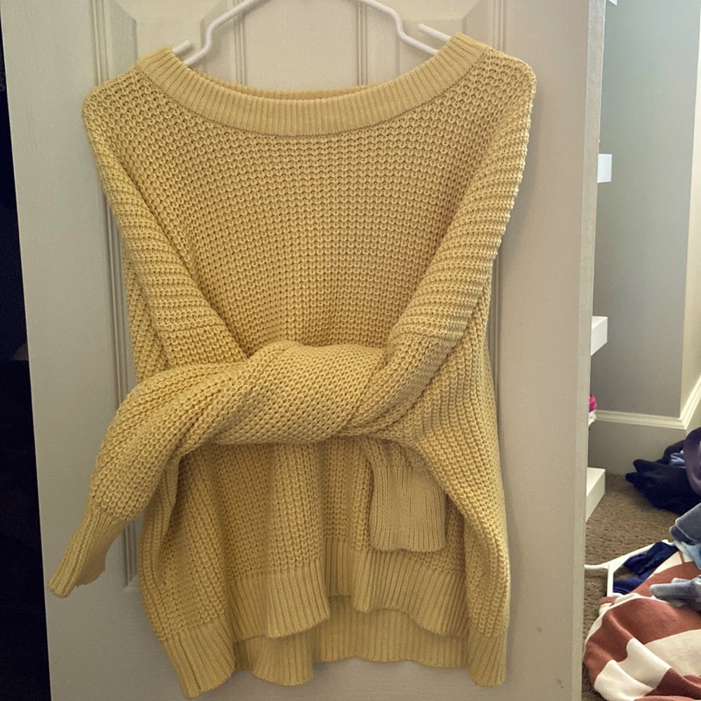 old navy sweater